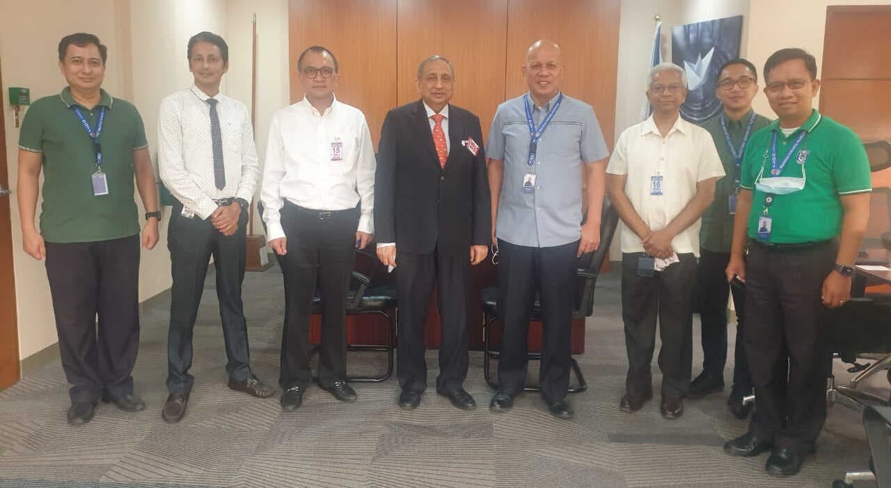 GlobalMET visits MARINA STCW Office in Manila